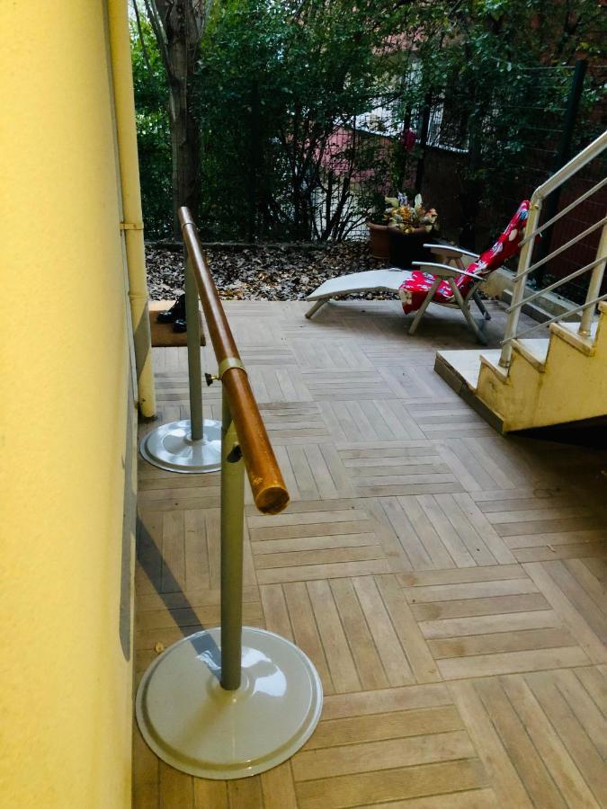 Lovely Escape House In A Frame With Garden Istanbul Exterior foto